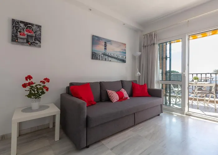 Lovely Seaview Apartment