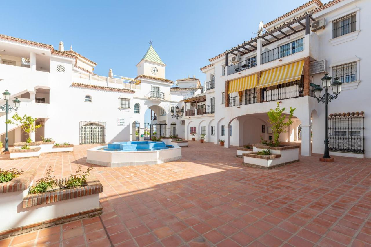 Lovely Seaview Apartment Benalmadena